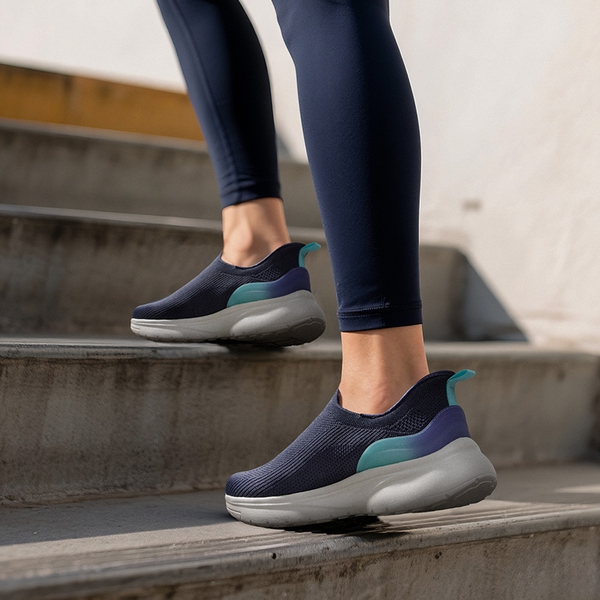 Women’s Breathable Slip-On Walking Shoes - NAVY - 7