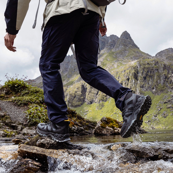 [Polar Bear Series] Men's Extra Grip Waterproof Trekking Hiking Boots - BLACK - 1